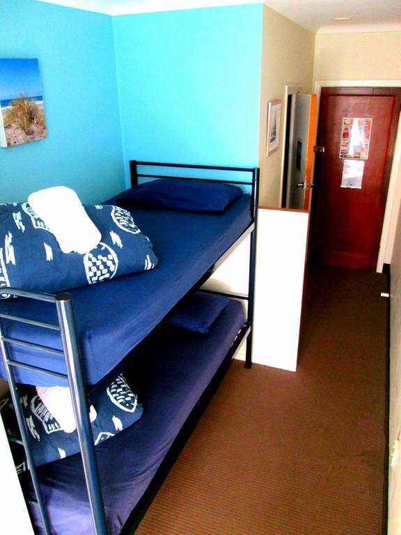 Harbourside City Backpackers Tauranga Exterior photo